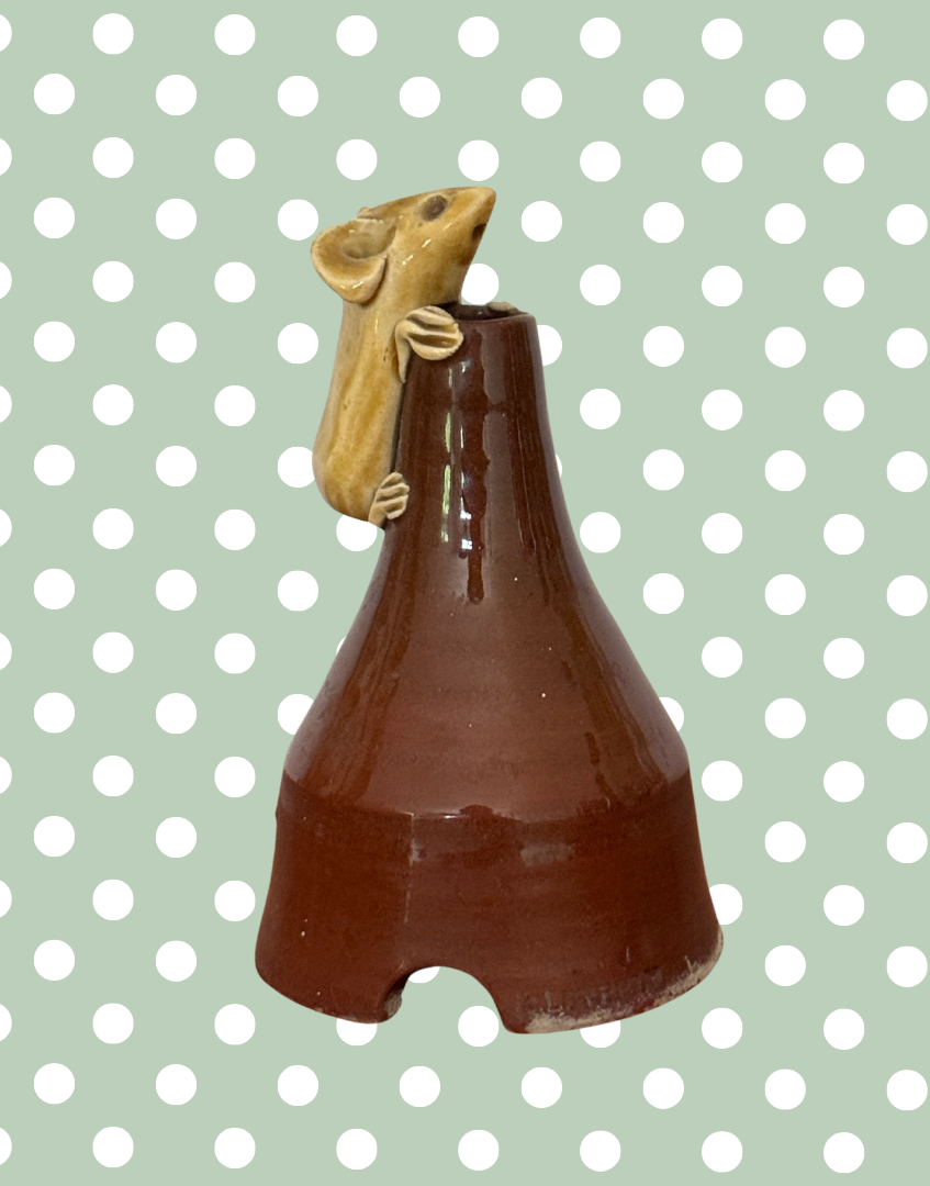 David Cleverly Vintage Country Mouse Pie Funnel | Unique Handmade British Pottery Kitchen Collectable