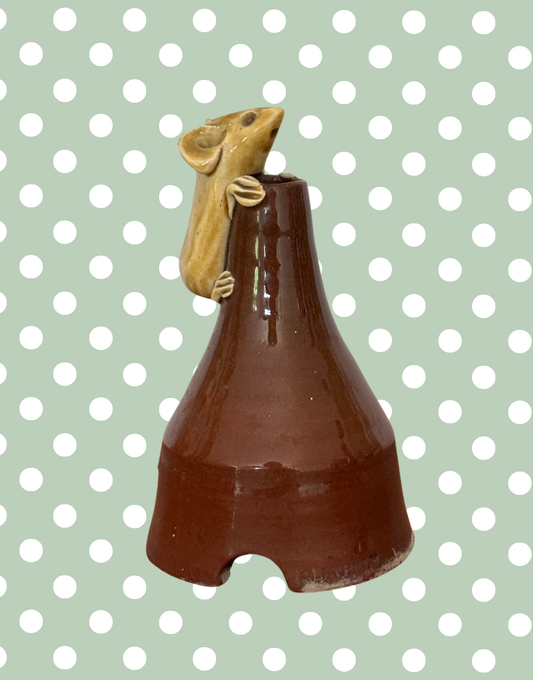 Brown Pottery Pie Funnel With Beige Mouse Farmhouse Kitchen Collectable
