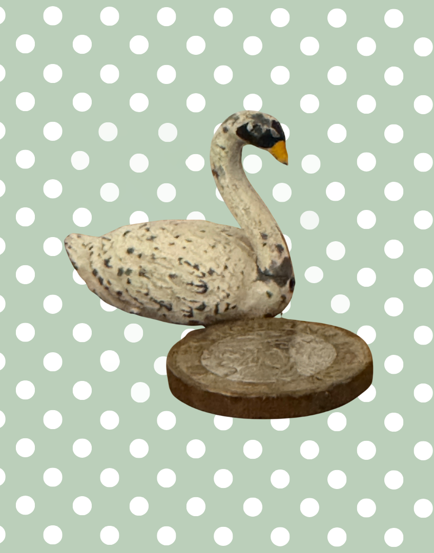 Small White Elegant Swan Collectable | Britains Ltd Vintage Lead Water Bird (1920s)