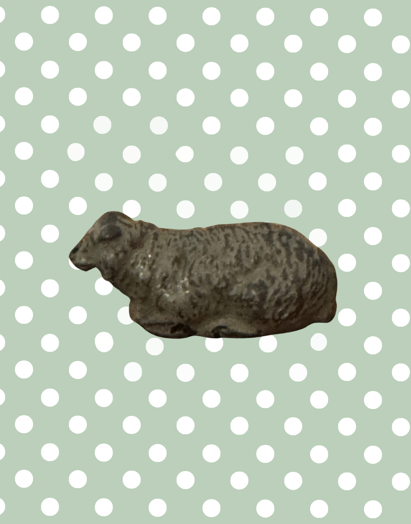 Small Laying Down Light Brown-Grey Sheep Figurine | Britains Ltd Vintage Lead Toy (1920s)