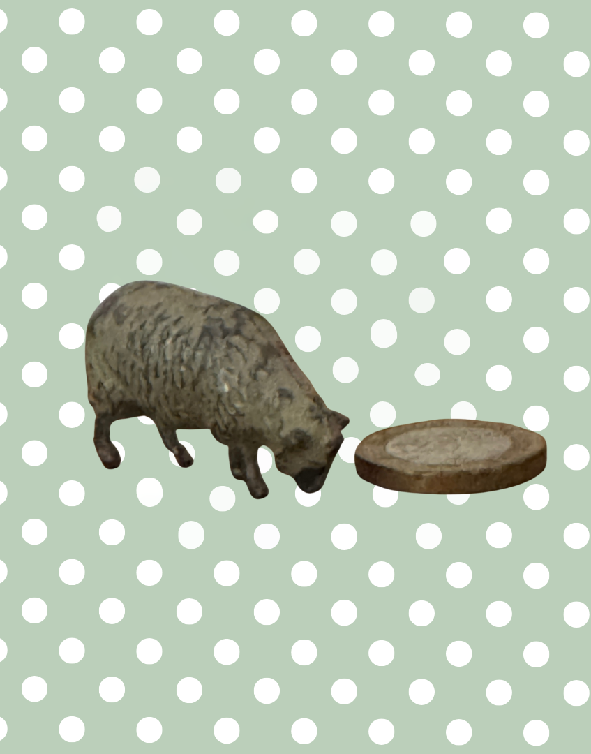Small Grazing Beige Sheep Collectable | Britains Ltd Vintage Lead Figurine (1920s)