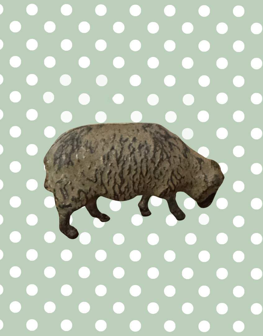 Small Grazing Beige Sheep Collectable | Britains Ltd Vintage Lead Figurine (1920s)