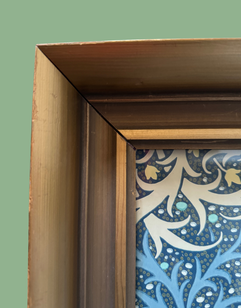 'Seaweed – Ink & Woad' William Morris Framed Wall Art | Unique Vintage Gold Wood Frame