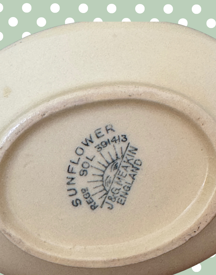Vintage Primrose Yellow J&G Meakin Sunflower' Milk Jug | 1940s Ceramic Kitchenware Collectable