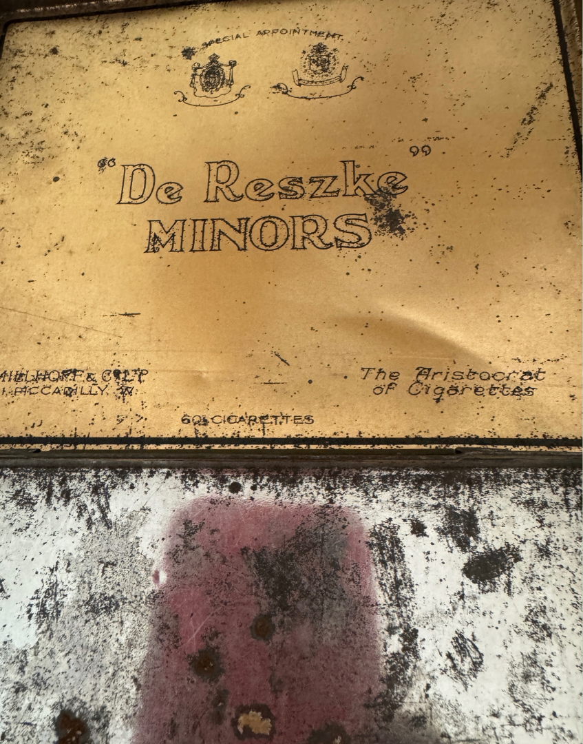 Vintage 'De Reszke Minors' Cigarette Tin | Antique Tobacco Collectible with Royal Appointment