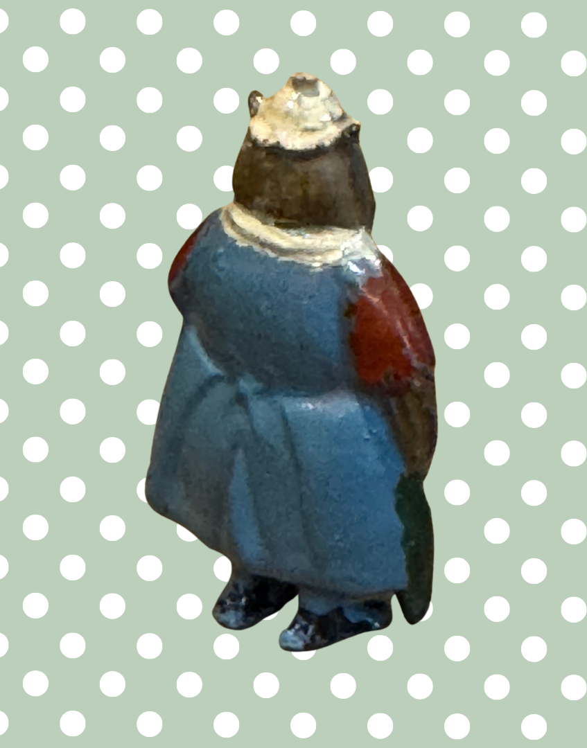 ‘Granny Owl’ Cadbury Cococub Figurine |Rare Collectable Vintage 1930s Lead Toy