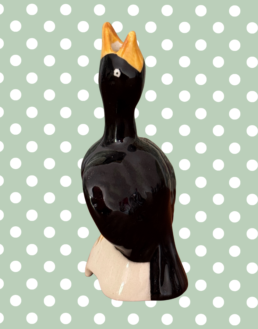 Highly Collectible Black & Yellow Pie Bird on White Perch | Mid-Century British Traditional Baking Desig