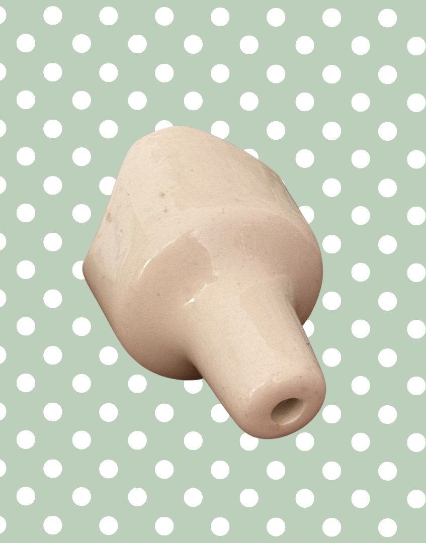 Classic & Charming Black & Yellow Vintage Pie Bird | Sing a Song of Sixpence Style With Characterful Eyes