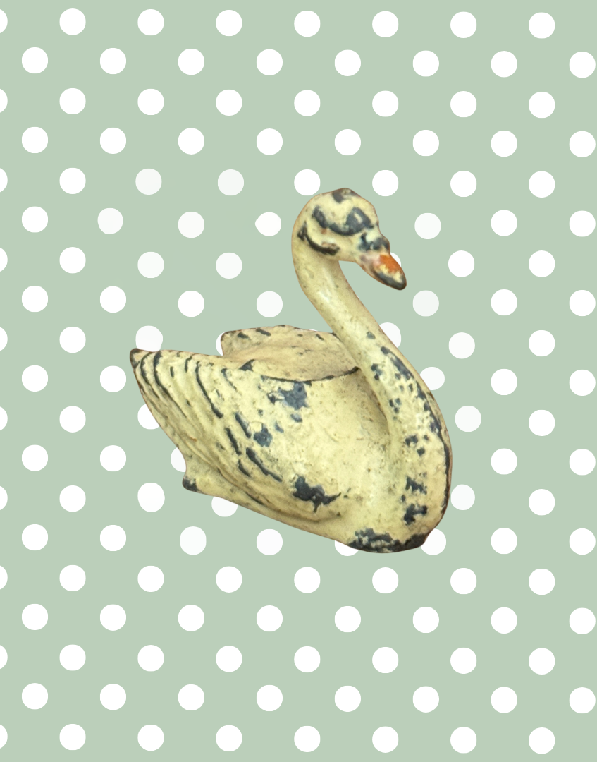 Elegant Cream Small Swan Swimming Figurine | 1920s Britains Vintage Lead Toy Collectable