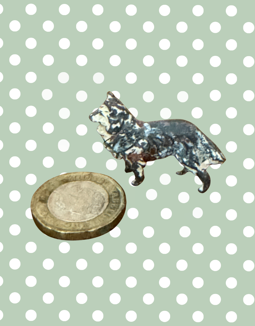 Miniature Tan and Cream Farm Dog | 1920s Britains Hand-Painted Lead Working Dog Collectable
