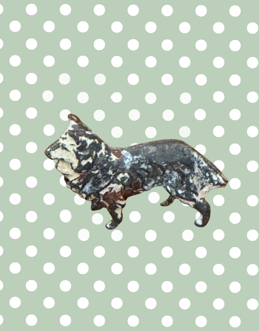 Miniature Tan and Cream Farm Dog | 1920s Britains Hand-Painted Lead Working Dog Collectable