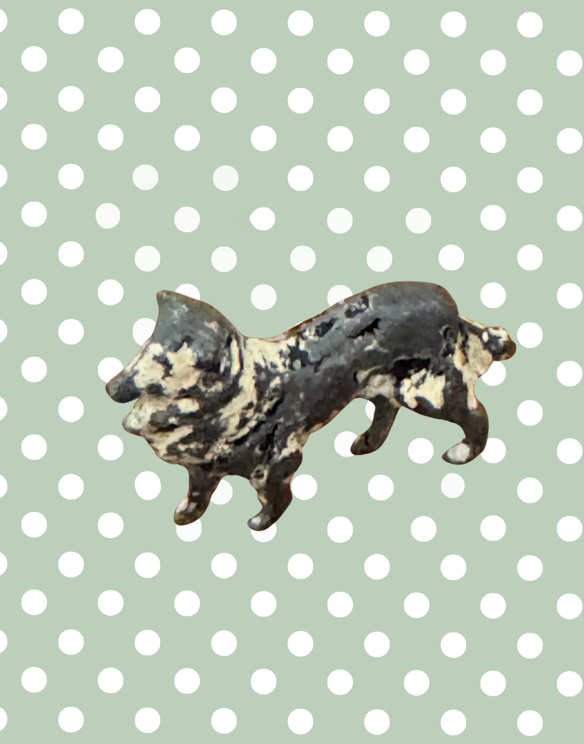 Miniature Black and Cream Working Farm Dog (Version2) | 1920s Britains Lead Toy Collectible