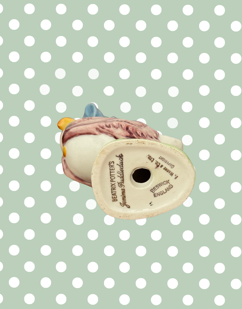 Underside of Beswick Jemima Puddle Duck showing BP 2a Gold Oval backstamp with gold cursive character name