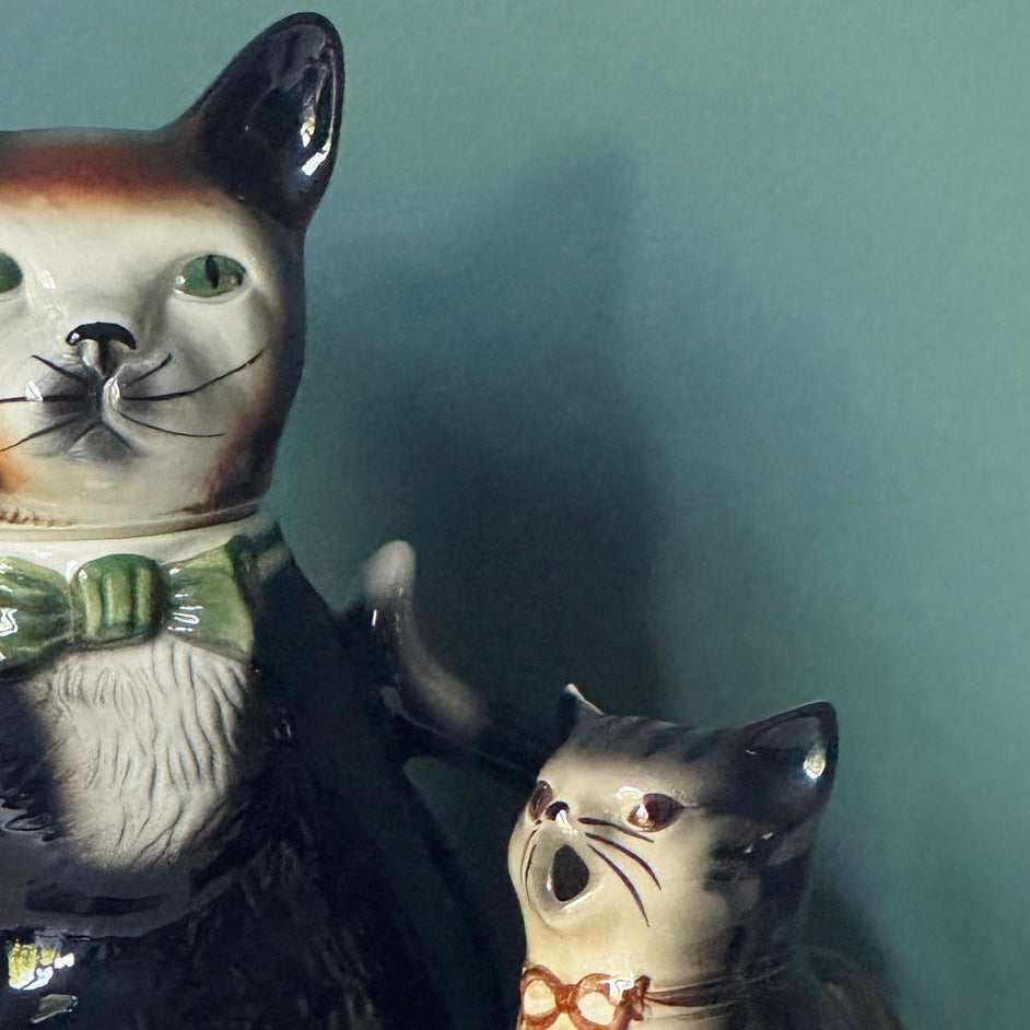 Tony Wood pottery pair of dapper vintage cat tea pot and smaller cat creamer jug collectable