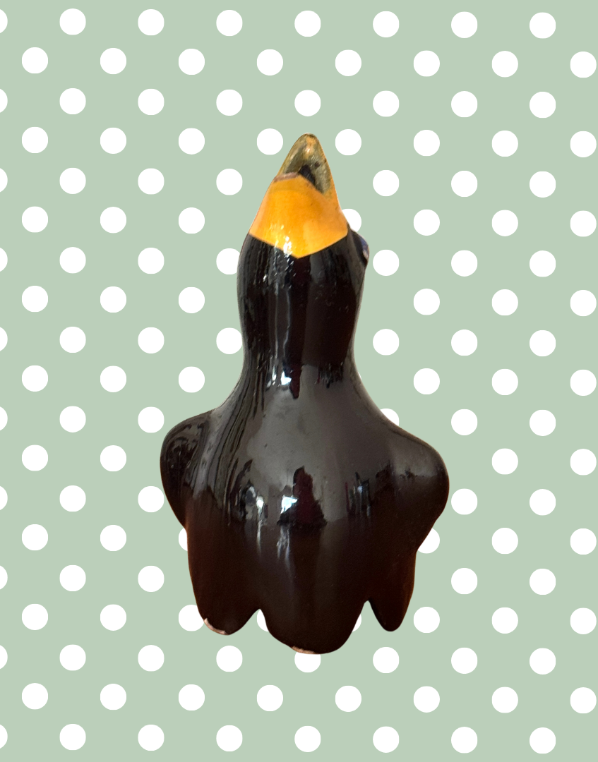 Rustic Black Bird Pie Vent | Vintage Characterful Ceramic Baking Collectable