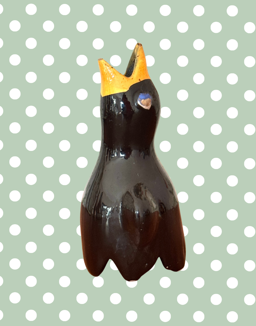 Rustic Black Bird Pie Vent | Vintage Characterful Ceramic Baking Collectable