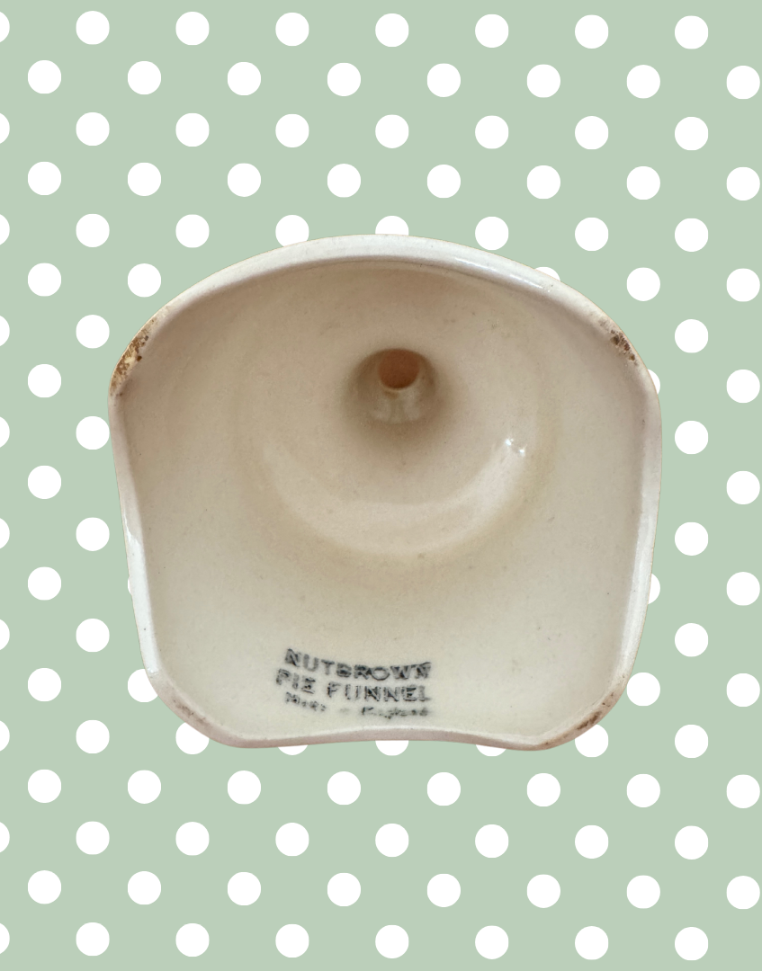 Vintage Classic 1950s Cream Ironstone Pie Funnel – 'Nutbrown Made in England'