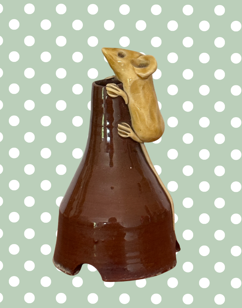 David Cleverly Vintage Country Mouse Pie Funnel | Unique Handmade British Pottery Kitchen Collectable