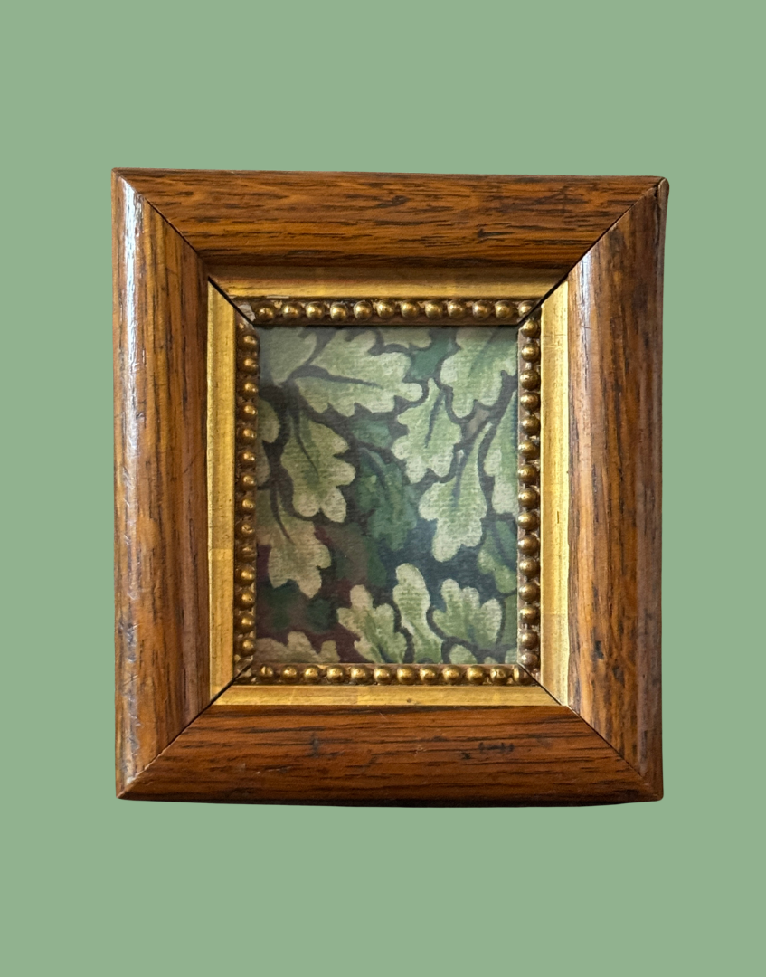 The Brook (Oak Leaf Detail) | William Morris Miniature Vintage Wall Art | Framed Linen Wallpaper Sample