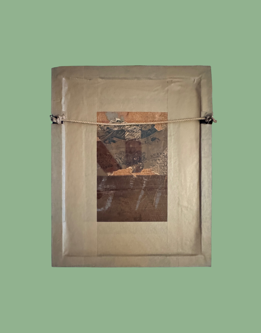 William Morris Snakeshead – Charcoal Spice | Bohemian Antique Black and Gold Frame Portrait