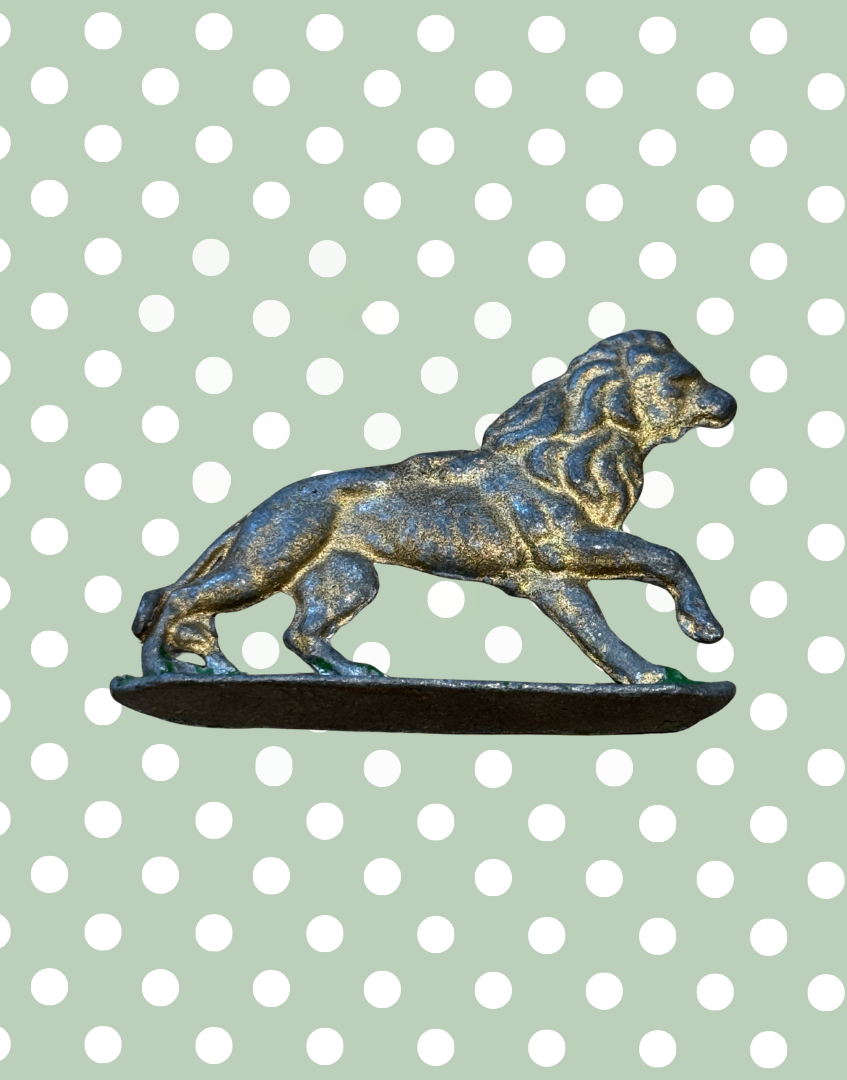 playworn vintage britains collectable lead lion toy
