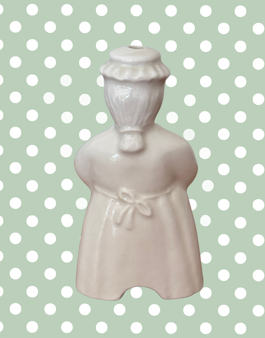Taunton ‘Pie Baker’ Lady Pie Bird | Vintage White Ceramic Figural Pie Funnel