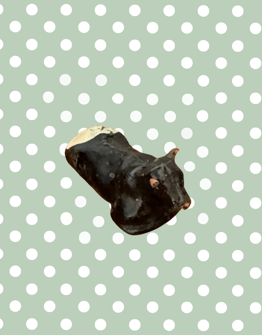 front view of britains calf hand painted lead toy collectable