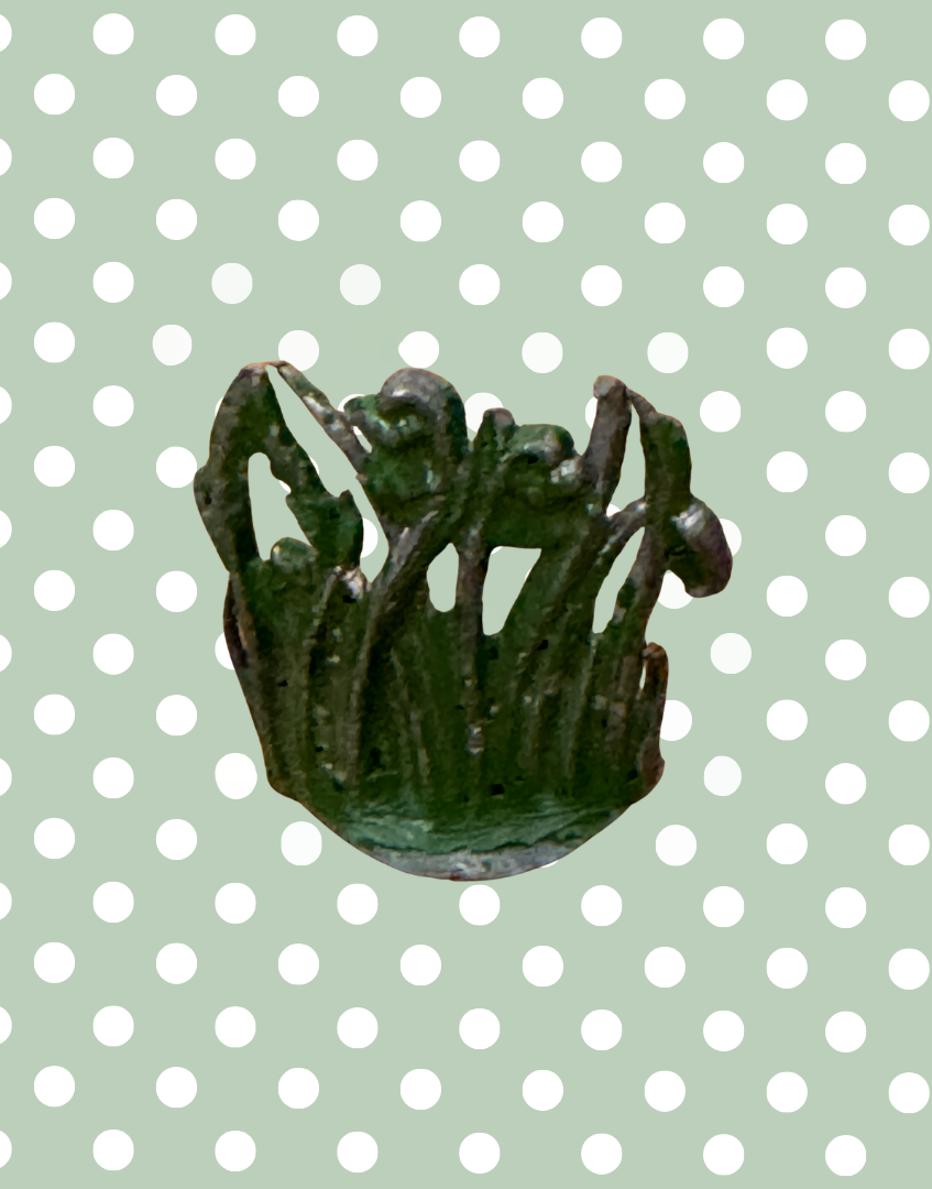 green hand painted lead toy foliage collectable
