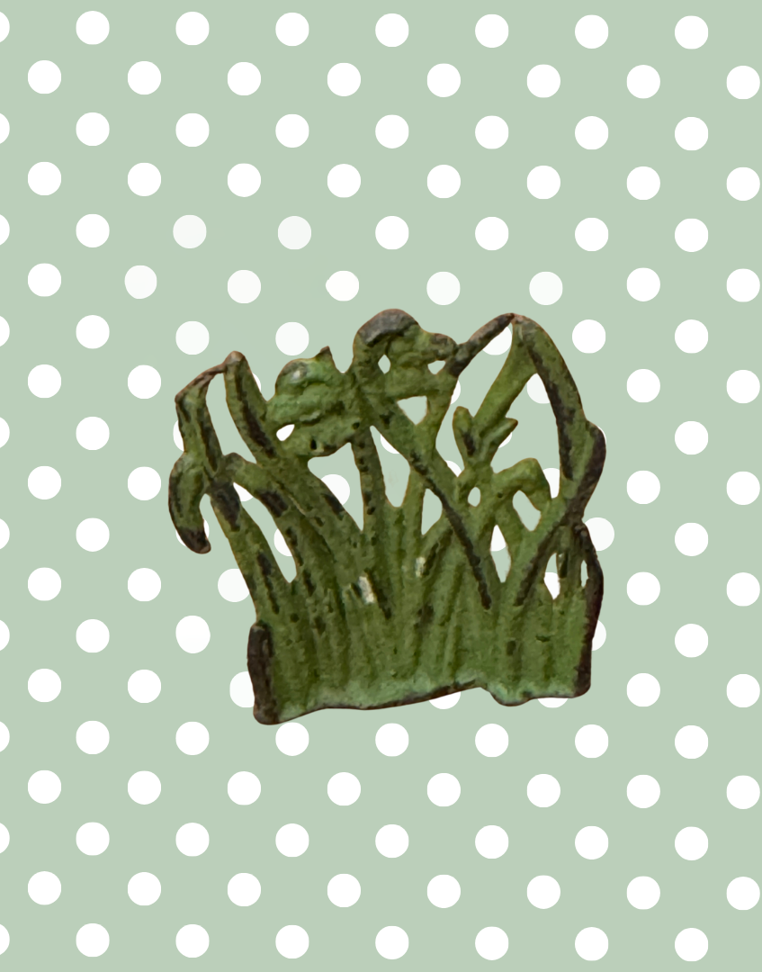 britains farm series green lead metal foliage accessory
