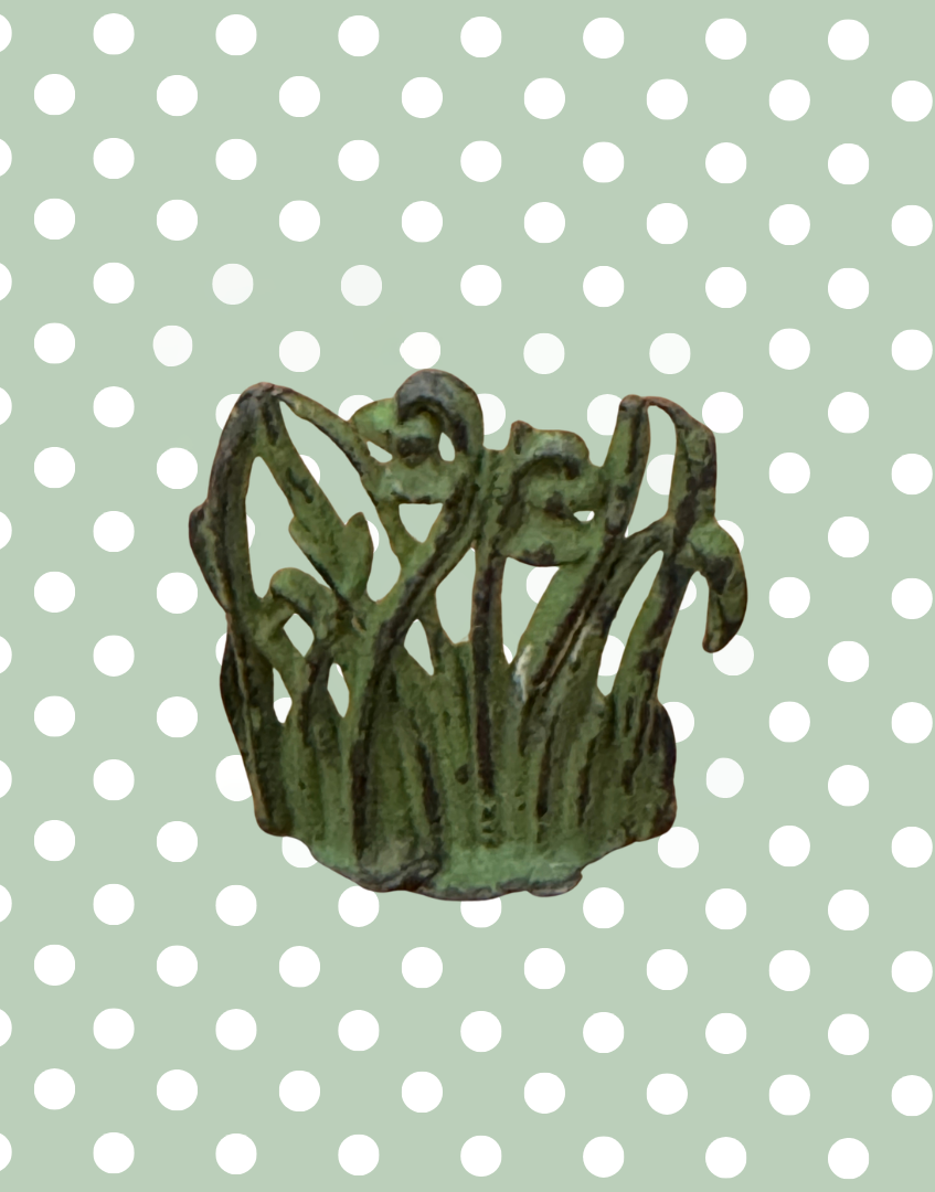 hand painted green lead metal pond foliage toy farm accessory