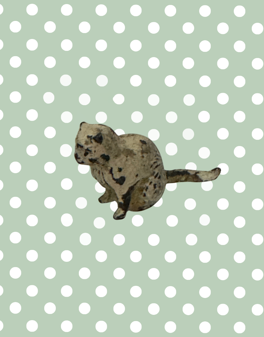 Gentle White Cat Vintage Britains Farm Animals | 1920s Hand-Painted Lead Miniature Collectable