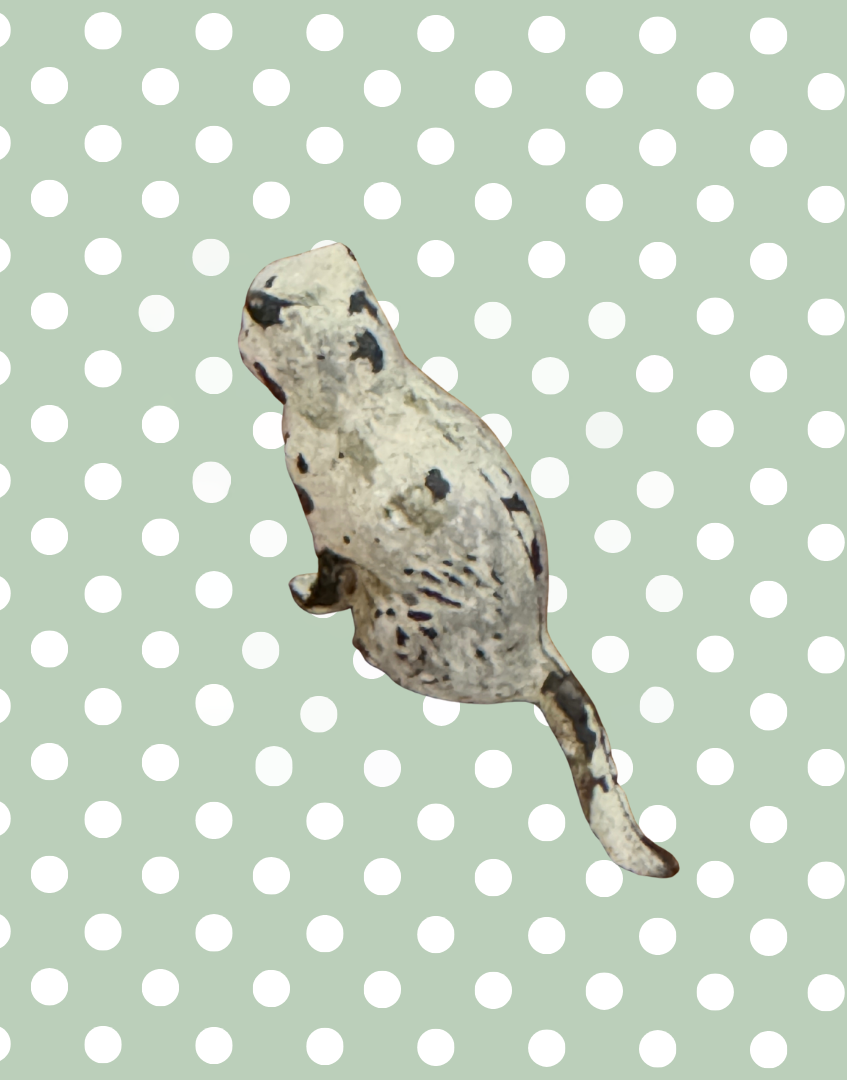 Gentle White Cat Vintage Britains Farm Animals | 1920s Hand-Painted Lead Miniature Collectable