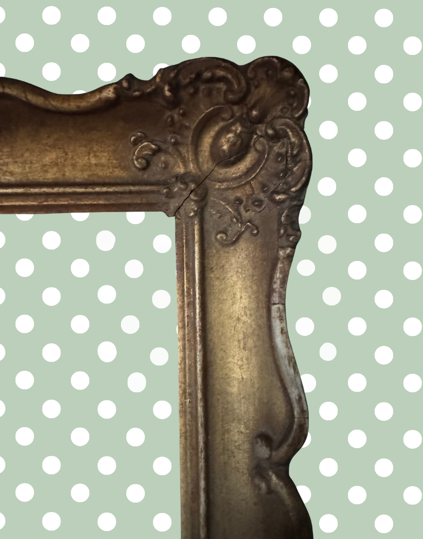 Antique Gilt Gesso Portrait Frame with Ornate Decorative Corners | Early 20th Century Classic