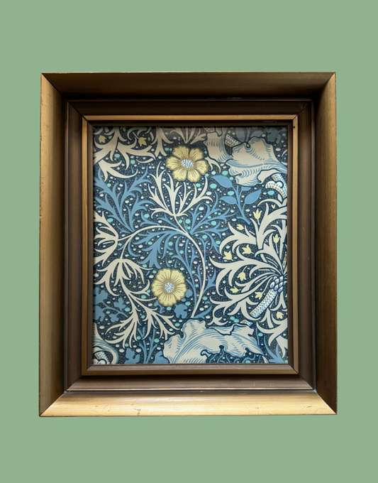 'Seaweed – Ink & Woad' William Morris Framed Wall Art | Unique Vintage Gold Wood Frame 