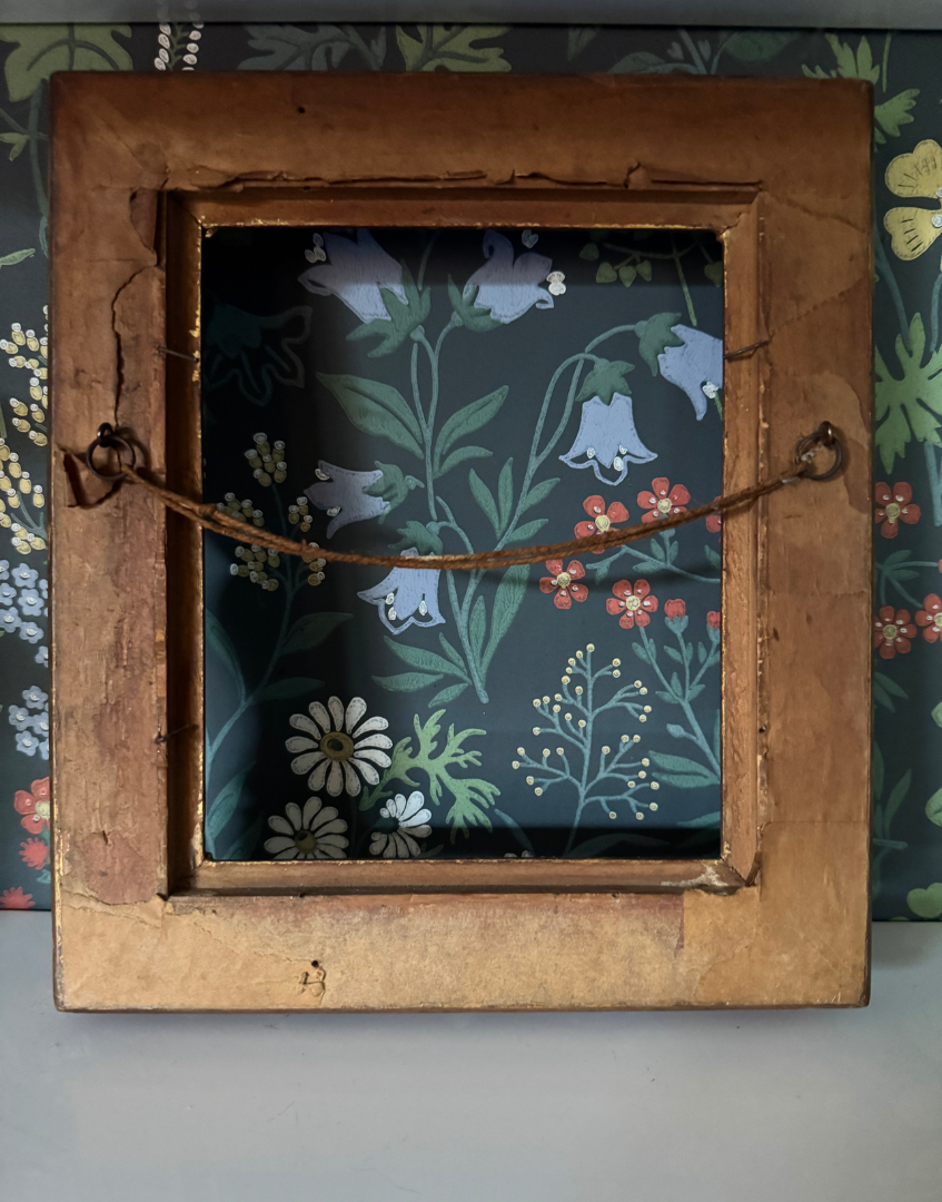 Antique Gilt Gesso Portrait Frame with Ornate Decorative Corners | Early 20th Century Classic