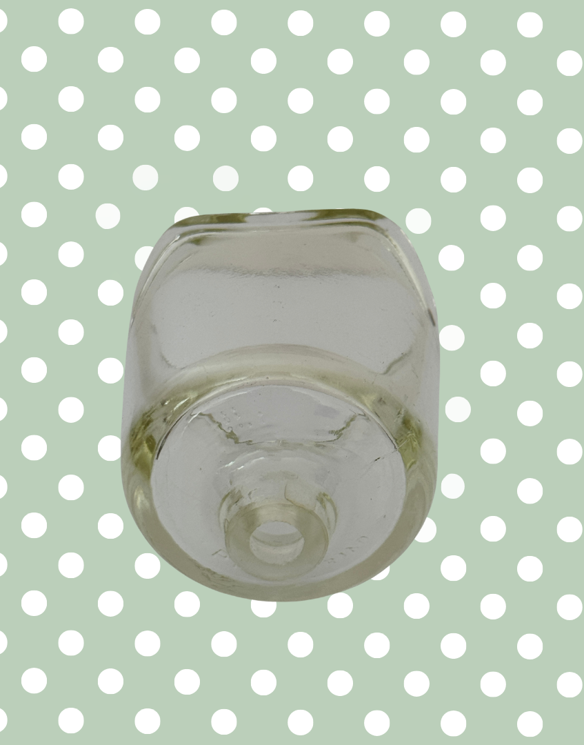 Top opening of vintage Pyrex glass pie funnel.
