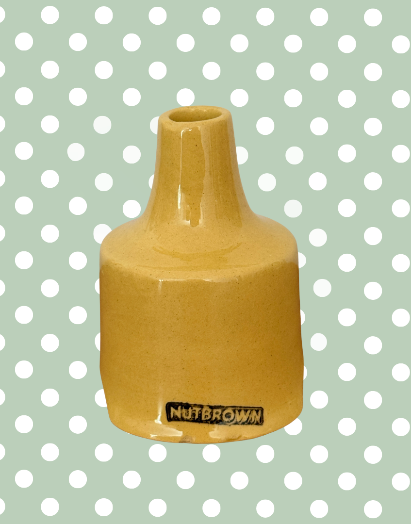 Alternative side angle showing the classic Nutbrown ceramic pie funnel.