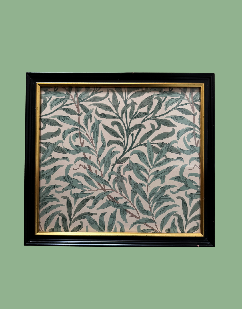 William Morris Willow Boughs - Privet | Classic Vintage Black and Gold Gilt Frame