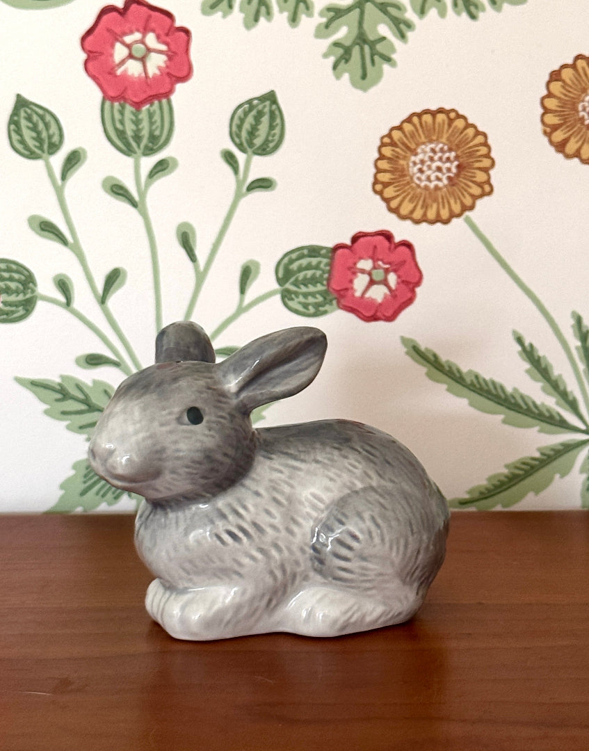 Adorable Vintage Rabbit Salt & Pepper Shakers – Unusual Woodland Themed Kitchen Decor