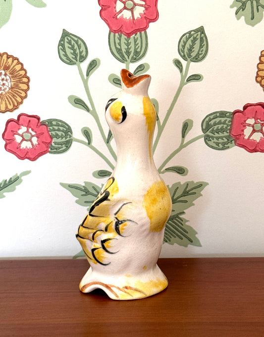 Highly Collectable Quirky Vintage Yellow Bird Pie Funnel | ‘Kissy Lips’ Ceramic Baking Vent