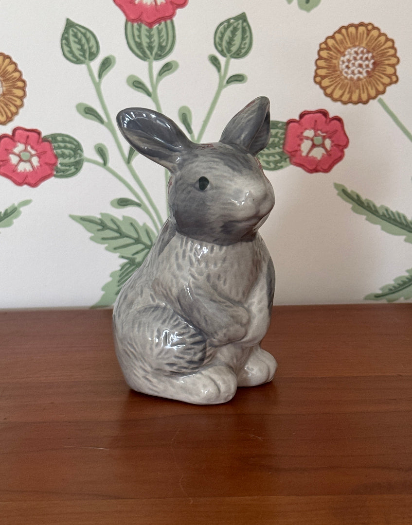 Adorable Vintage Rabbit Salt & Pepper Shakers – Unusual Woodland Themed Kitchen Decor