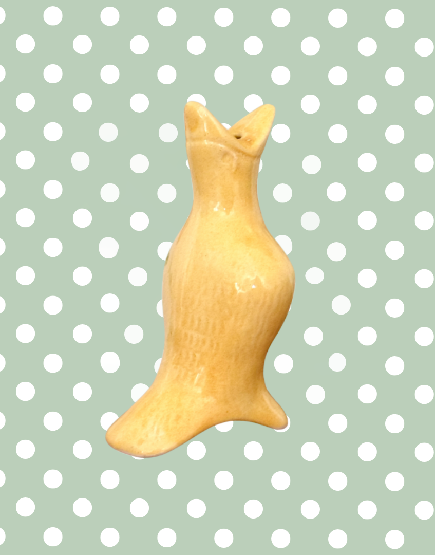 Charming Vintage Primrose Yellow Pie Funnel