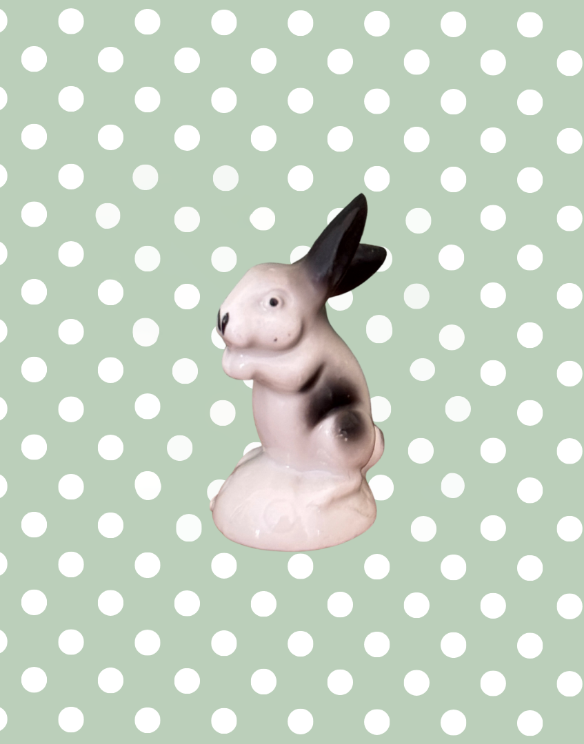 Rare 4cm Miniature Vintage Black & White Hand-Painted Ceramic Rabbit Pin Cushion Decoration Figurine