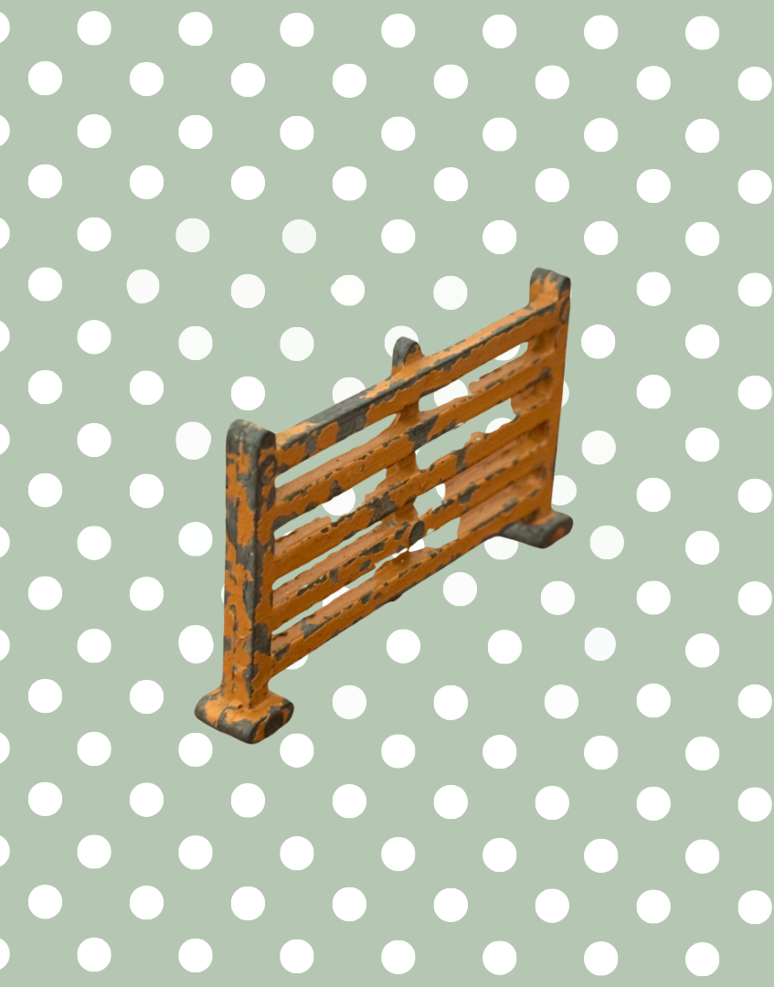 Britains Ltd small lead hand painted farm gate accessory