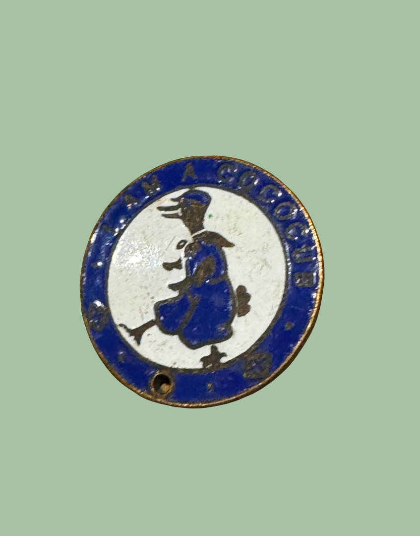 Vintage Cadbury Cococub Enamel Club Badge 