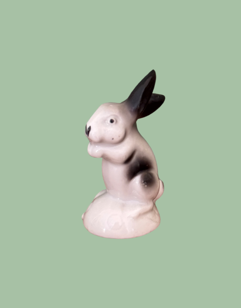 Rare 4cm Miniature Vintage Black & White Hand-Painted Ceramic Rabbit Pin Cushion Decoration Figurine