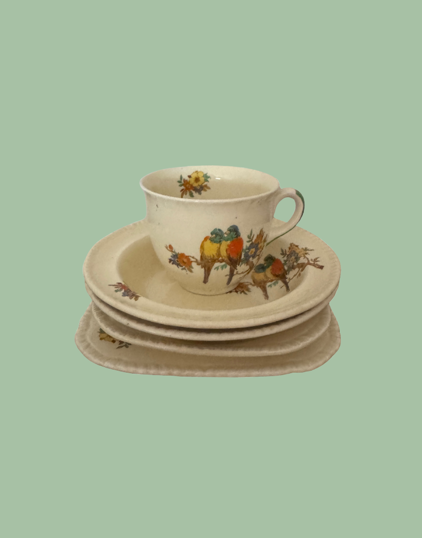Early Art Deco Staffordshire Knot Parrot & Floral 5-Piece 1930s Tea Trio with Bowls