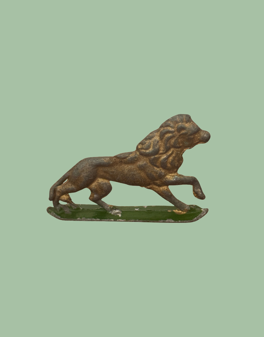 Characterful Britains Ltd Zoo Lion Lead Toy 1950s Miniature Flat Silhouette Figurine