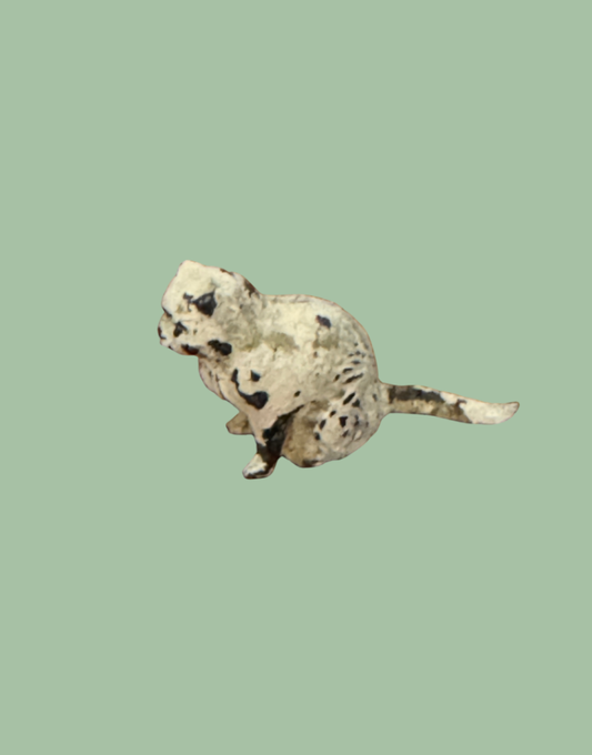 Gentle White Cat Vintage Britains Farm Animals Figurine