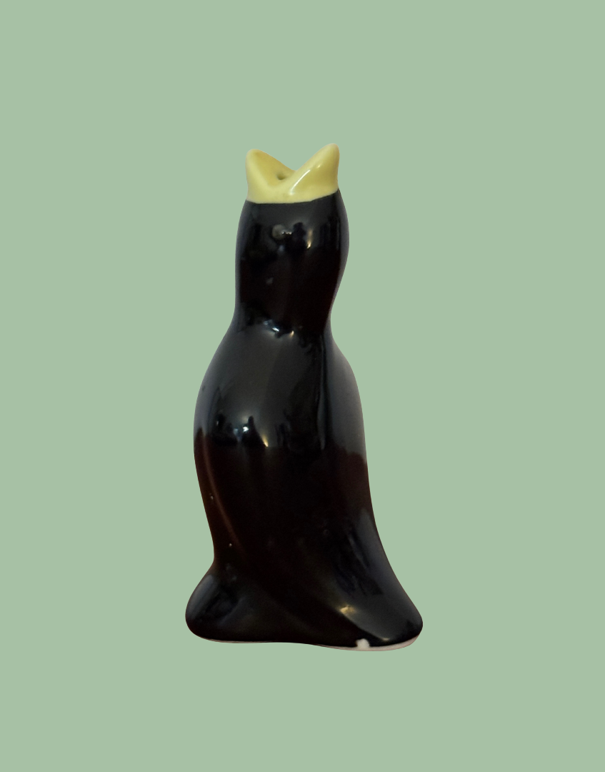 vintage kitchenalia pie bird ceramic